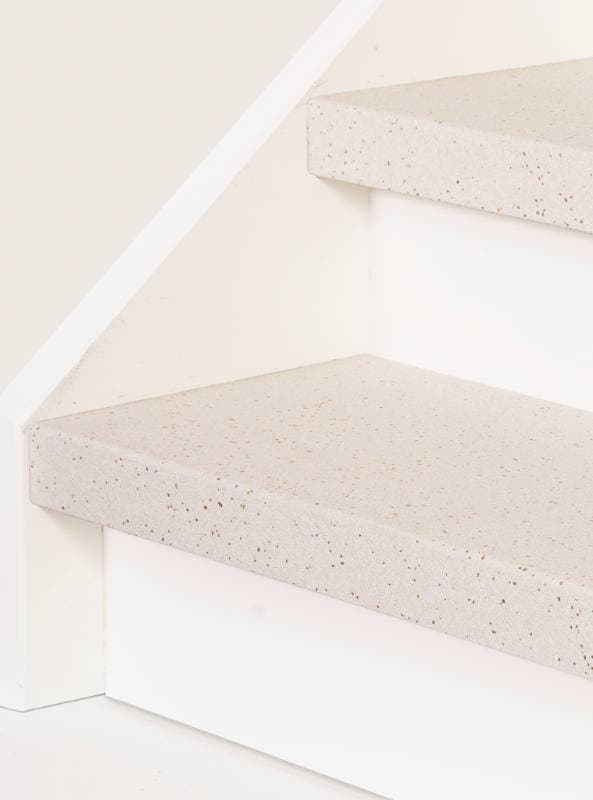 Omnistair EverStep Golden Grain — Blend overlay treads