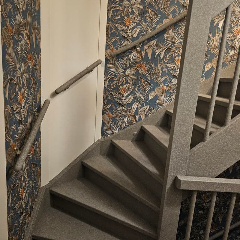 Closed staircase renovation