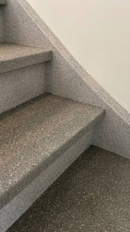 stair renovation with Dual Grey stone texture in Den Haag