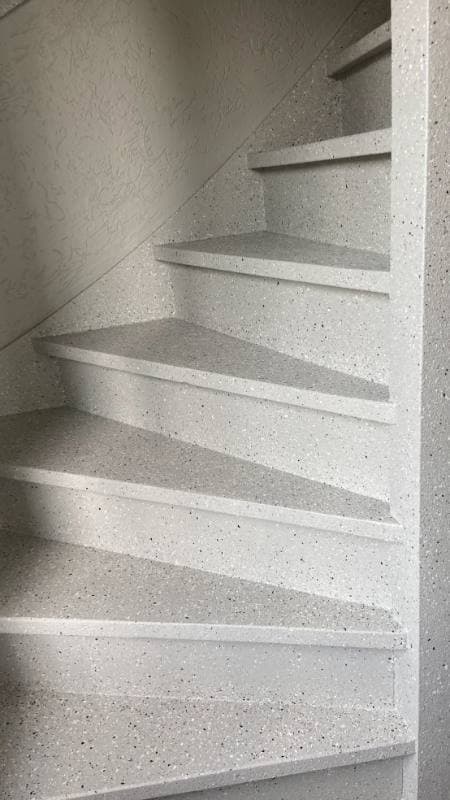 stair renovation with GraphiteBlend stone texture in Leiden