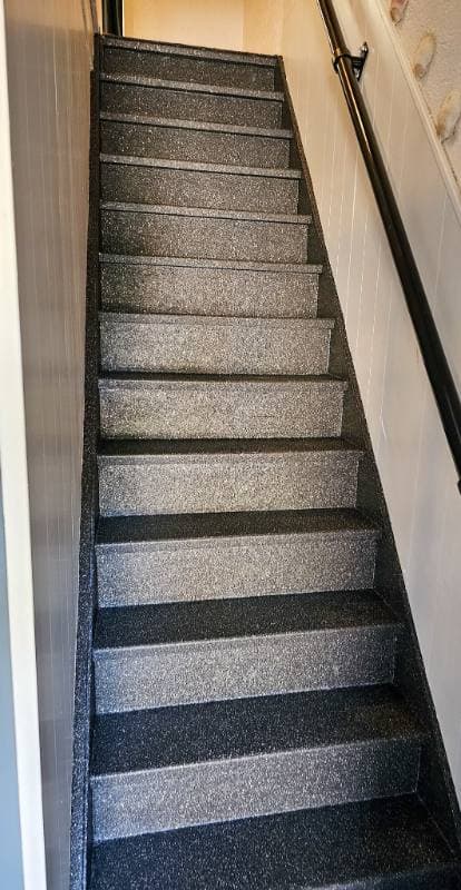 stair renovation with PolarSpeckle stone texture in Zoetermeer